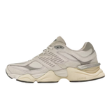 9060 Sneakers